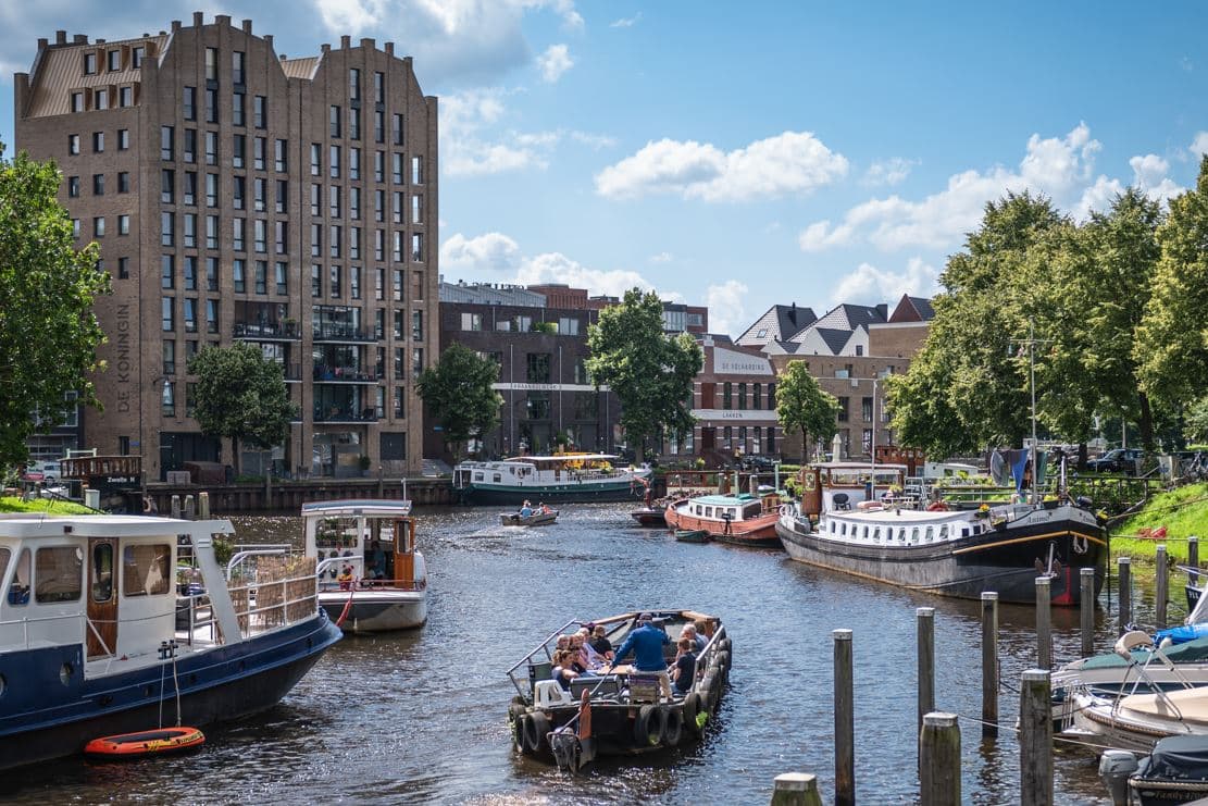 Woonboten in de binnenstad moeten hun historische karakter hebben behouden.