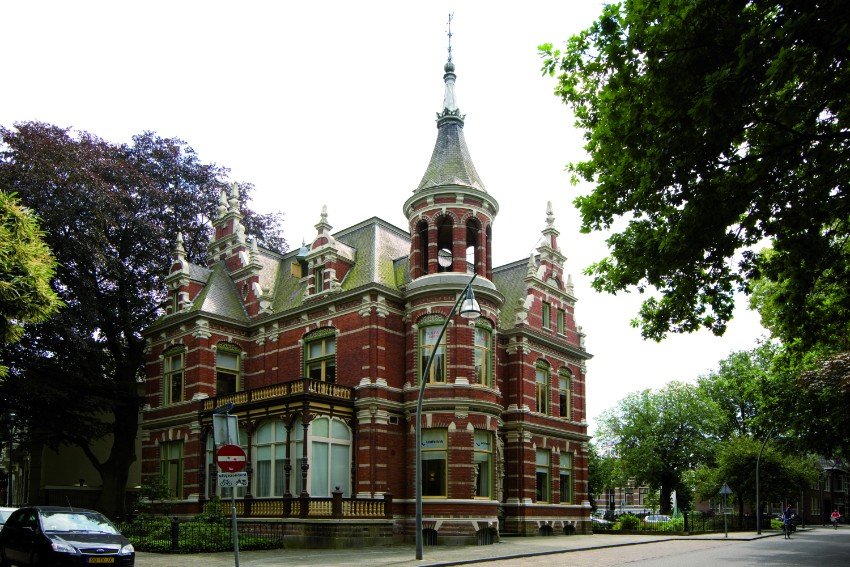 Foto van het Raadhuis Zwollerkerspel