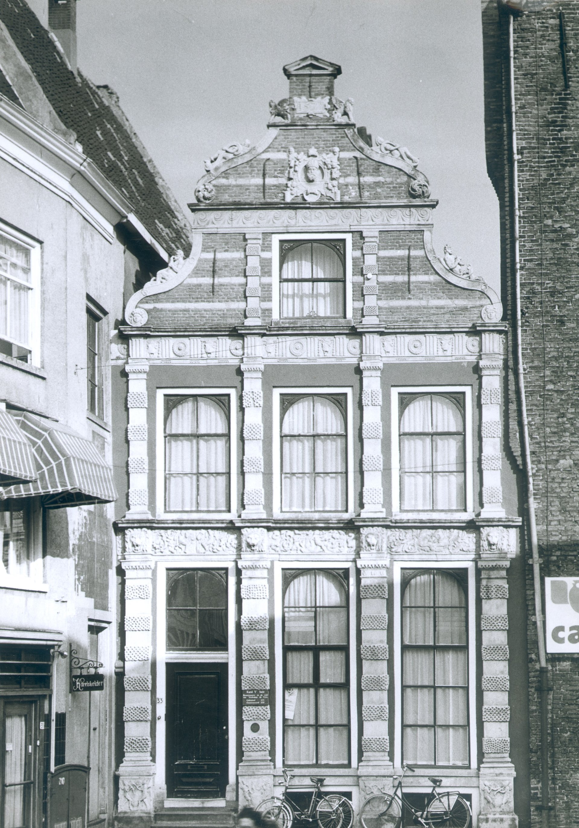 Foto Karel V Huis