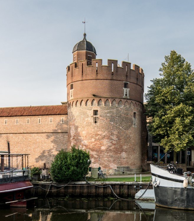 Foto van de Pelsertoren
