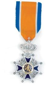De onderscheiding Ridder in de Orde van Oranje-Nassau (heren)