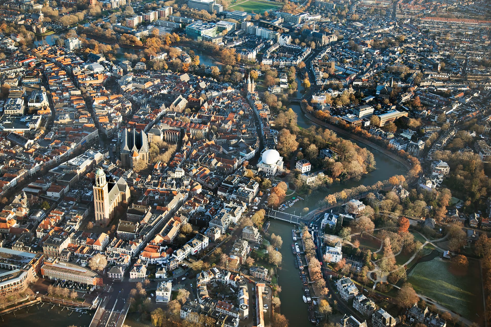 luchtfoto binnenstad Zwolle